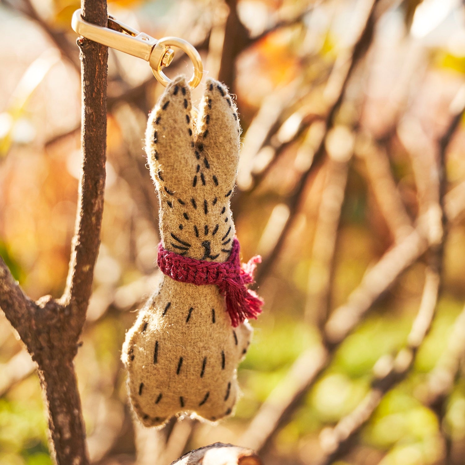 Thoughtful Rabbit Keyring – MADE51 - Shop