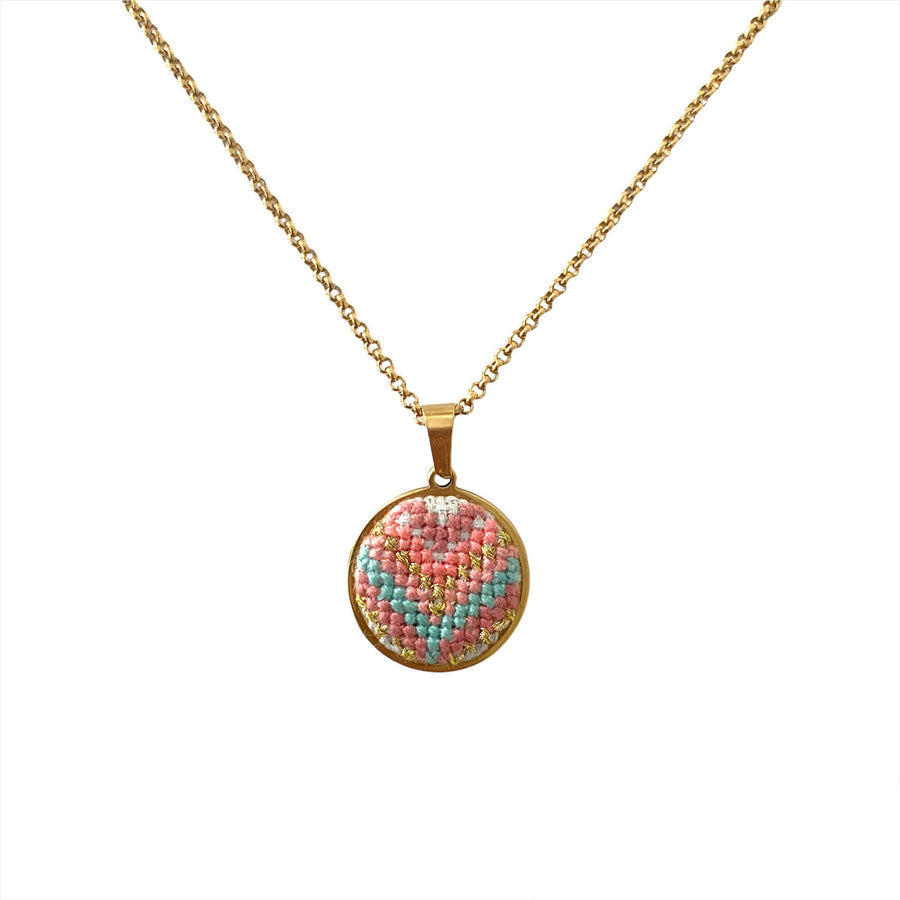 Moonshell Gold California Necklace in Pink